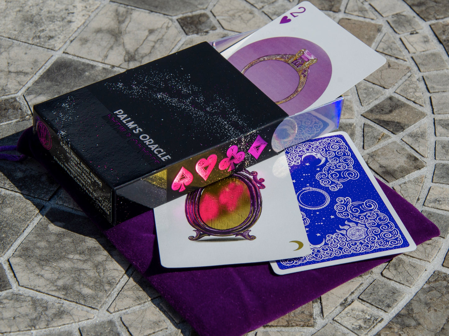 PALM'S ORACLE (with booklet)